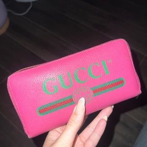 Gucci wallet